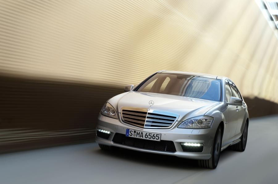  Mercedes-Benz S65 AMG 2009 года  (фото 19 из 21)
